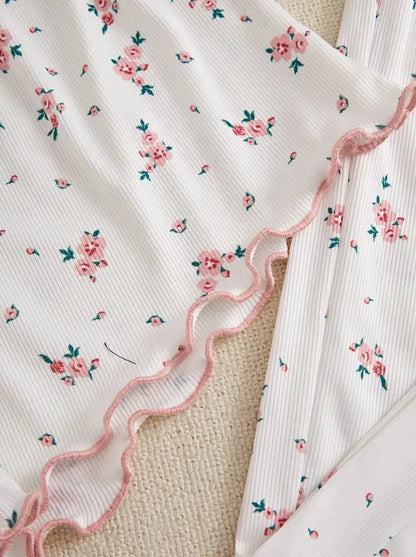 Ensemble de vêtements de nuit 3 en 1 en tricot côtelé pour femme – Haut caraco et short/pantalon à fleurs | Vêtements de détente confortables et élégants